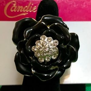 Black Enamel Rose, w/Rhinestones, Silver Ring